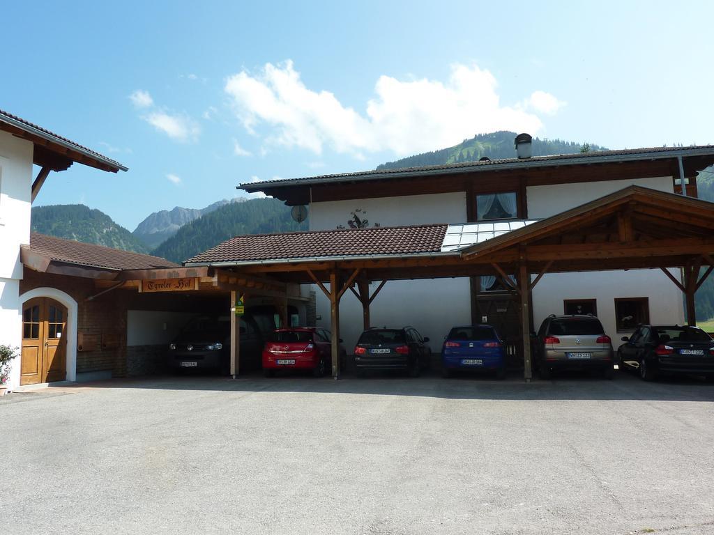 Tyroler Hof Hotel Graen Exterior photo